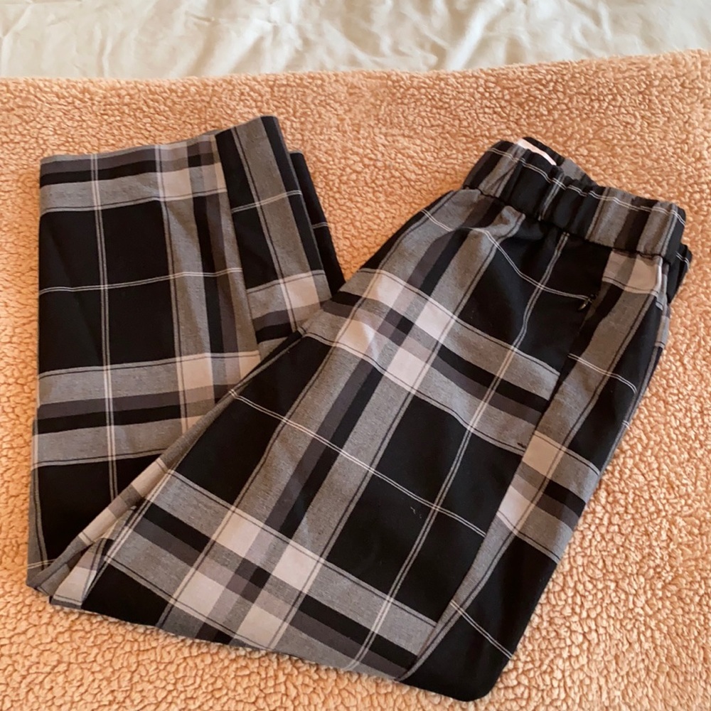 plaid straight legged pants!!